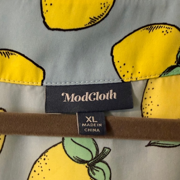 ModCloth Lemon Shirt - Picture 5 of 6